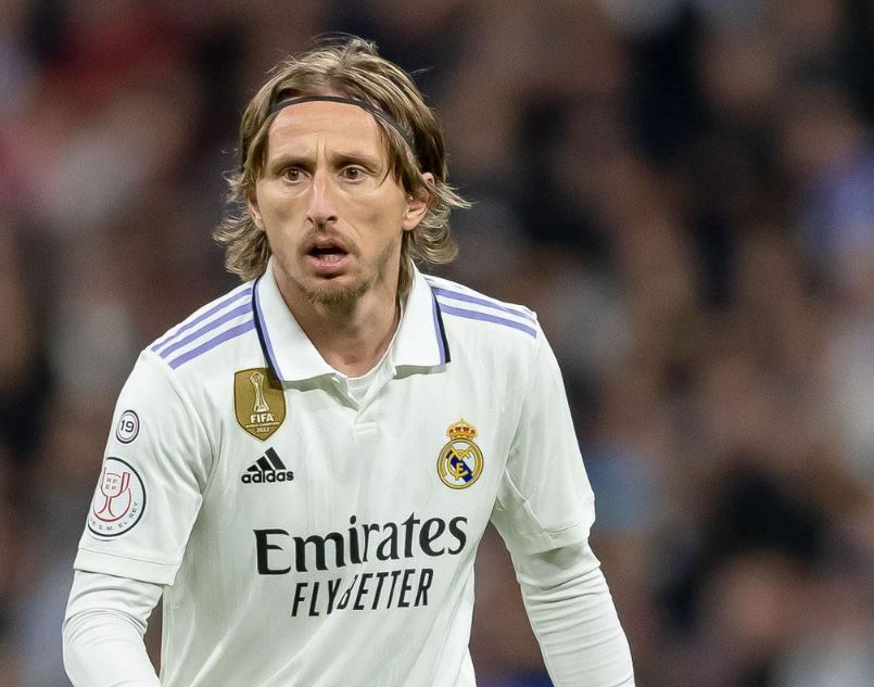 Modric sẽ thi đấu thêm 1 mùa giải nữa cho Real