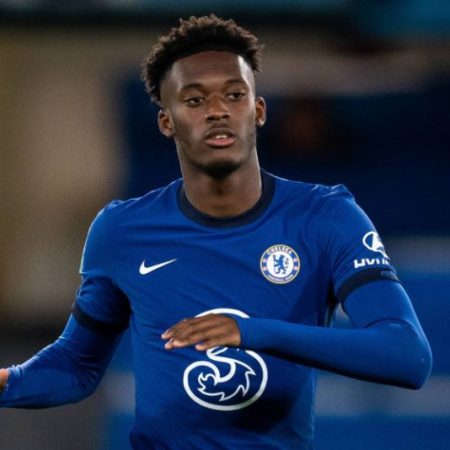 Callum Hudson-Odoi quyết định chia tay Chelsea