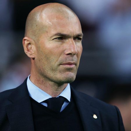 Điều kiện để Zidane trở lại huấn luyện được tiết lộ